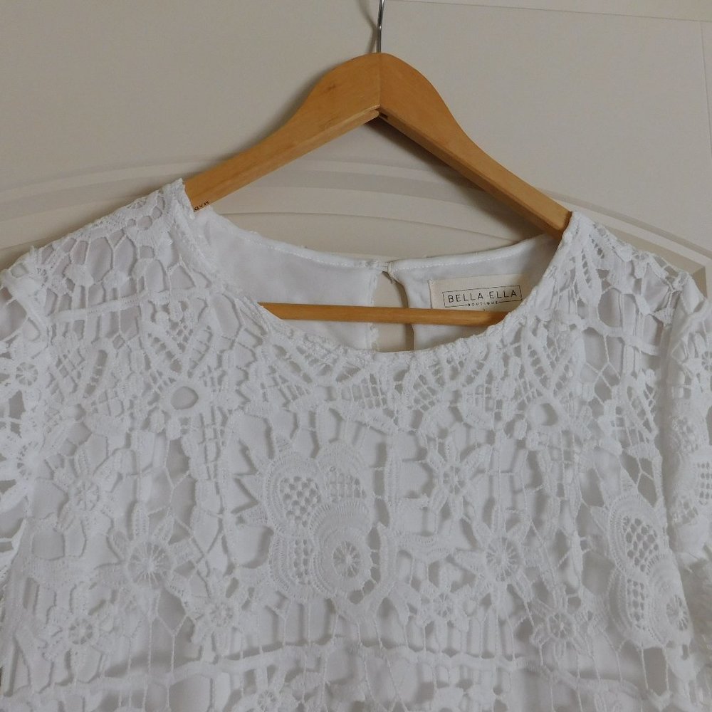 Women's Bella Ella White Lace Midi Dress, Size M - Picture 2 of 8